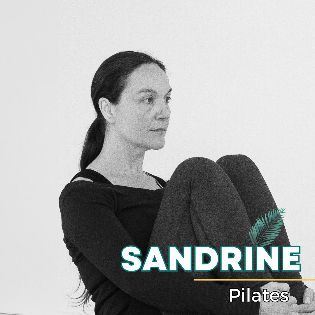 Sandrine, professeur de Pilates à l'Académie Yoga Paris - Sagesse & Harmonie.